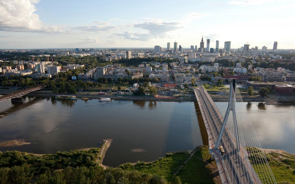 2012-warsawpano.jpg